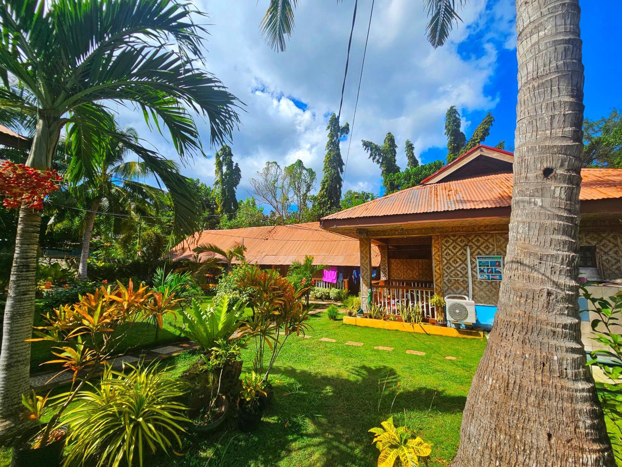 Bohol Sea Breeze Cottages And Resort Tawala  Exterior photo